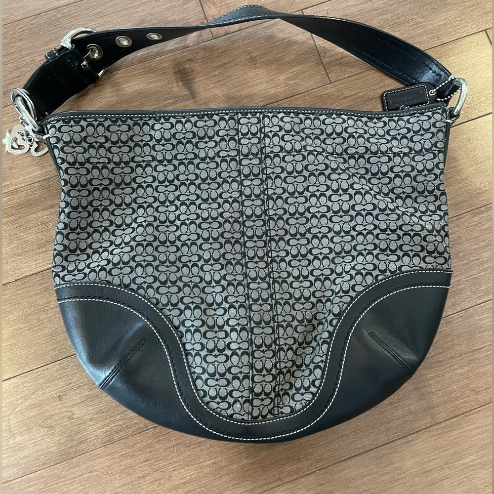 Vintage coach shoulder bag with charm